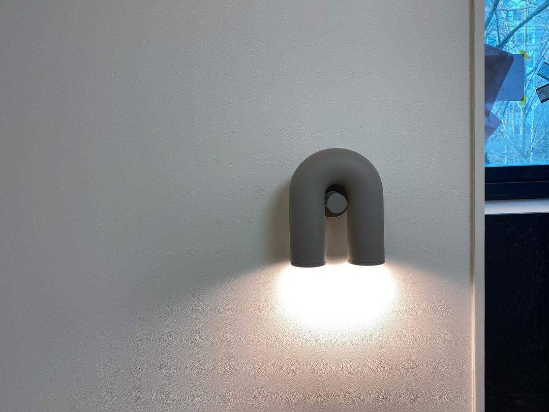 Justerbar U-formet LED Væglampe