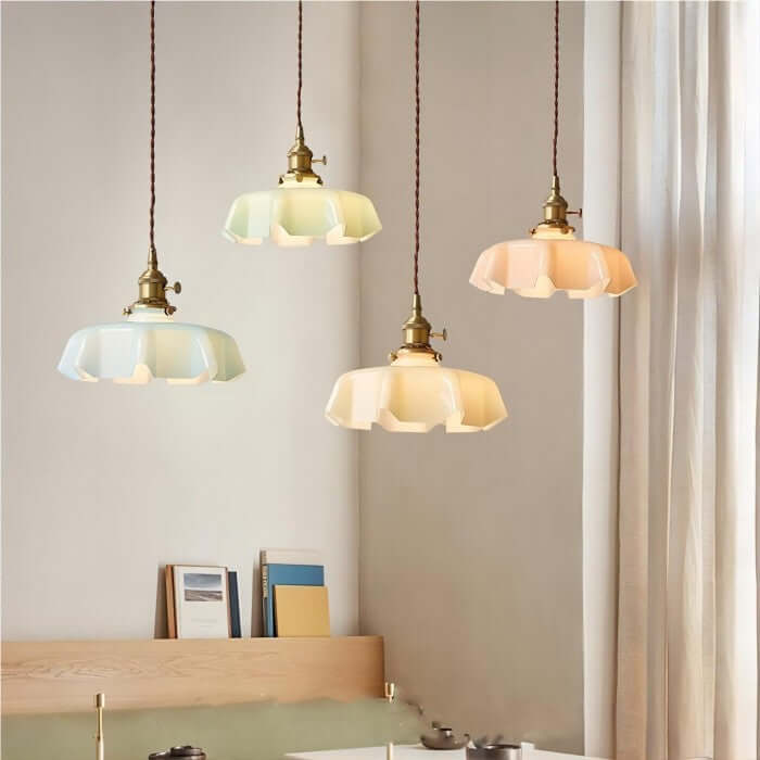 Retro Pendellampe i creme glas blomsterdesign
