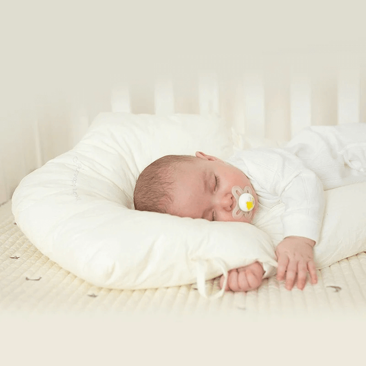 Baby-sovepude - Ergonomisk & Hypoallergen