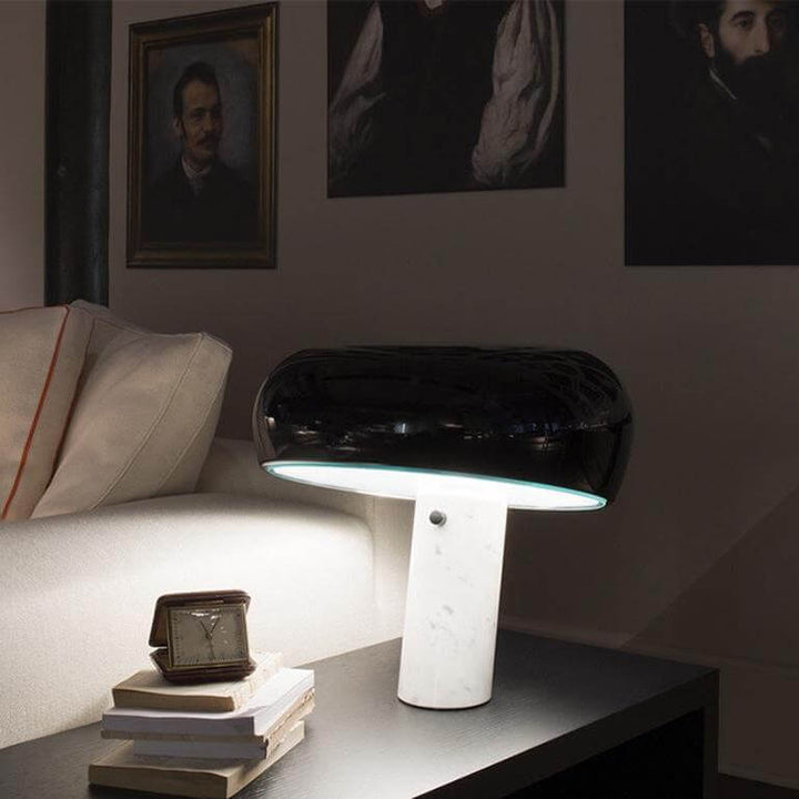 Designer Bordlampe i Marmor