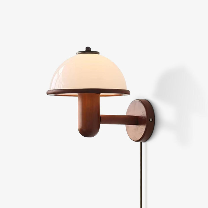 Moderne væglampe med svampedesign i træ
