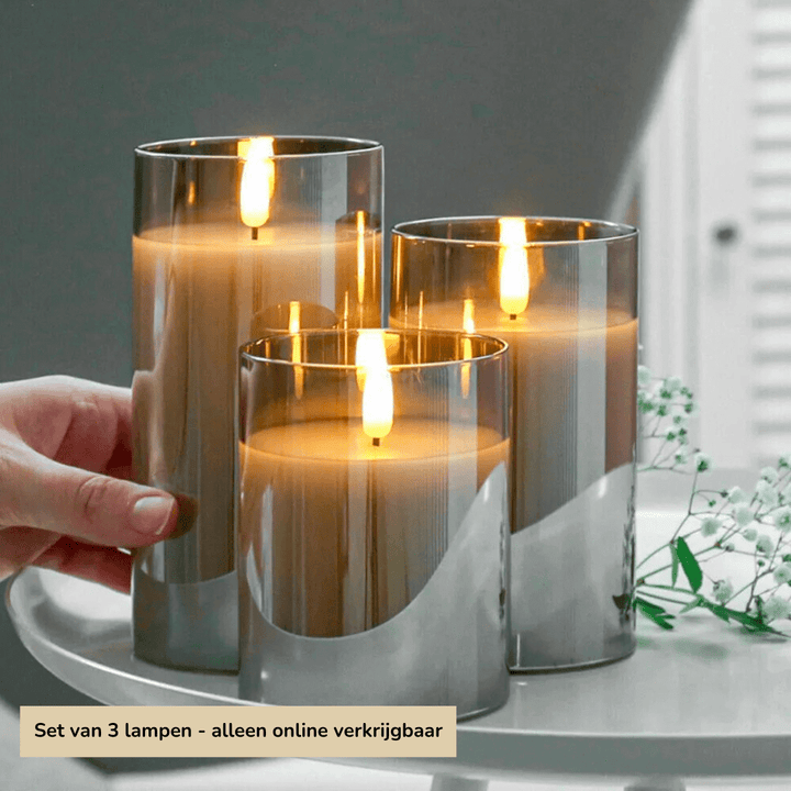 Realistiske LED-stearinlys med flammeeffekt og fjernbetjening