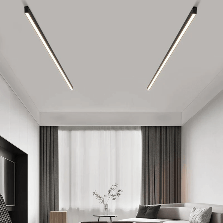 Lineær LED loftslampe i industrielt design