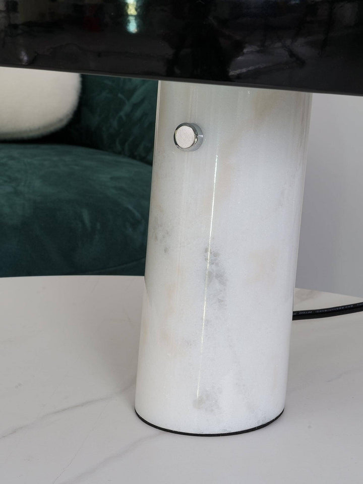 Designer Bordlampe i Marmor