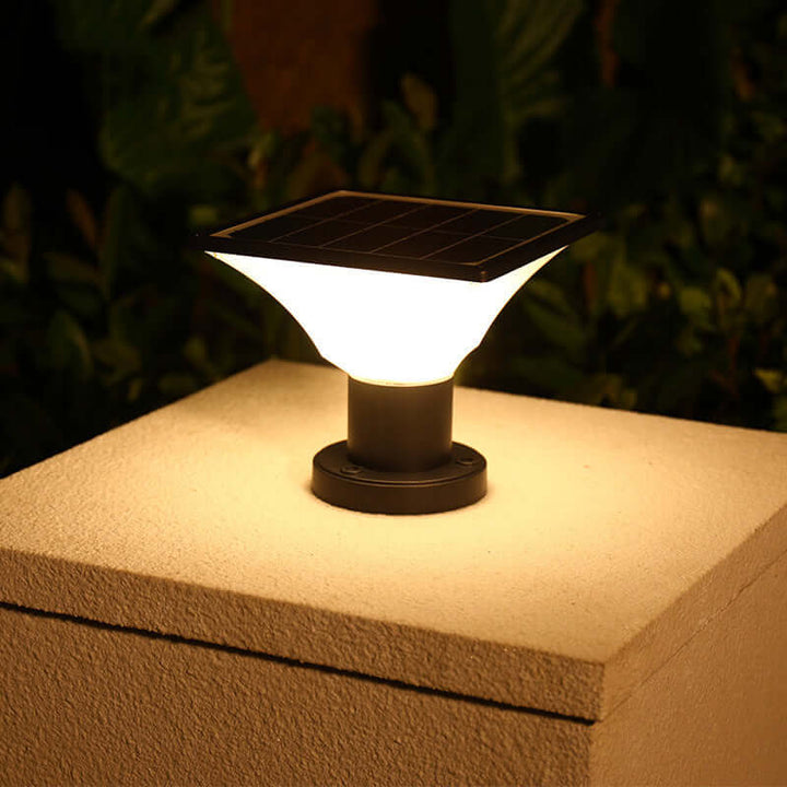 Vandtæt Solar Standerlampe med 3 Farvetilstande