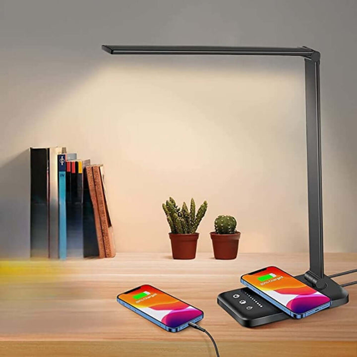 Justerbar LED Skrivebordslampe med USB-port