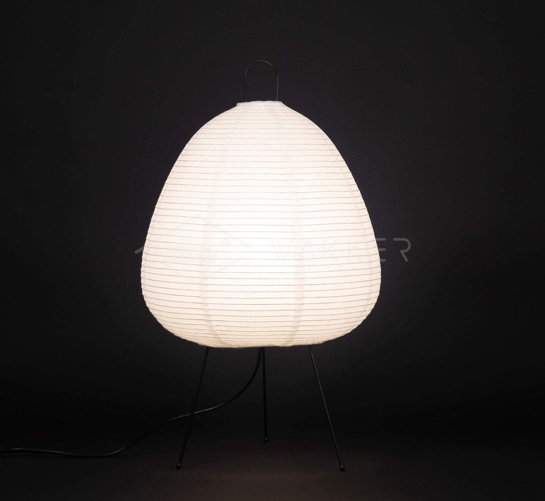 Minimalistisk japansk bordlampe Yumi