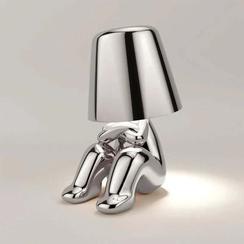 Minimalistisk LED bordlampe med varmhvidt lys