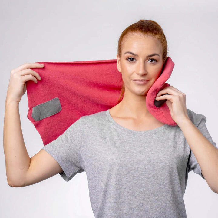 Rejsenakkepude med ergonomisk design og blødt materiale