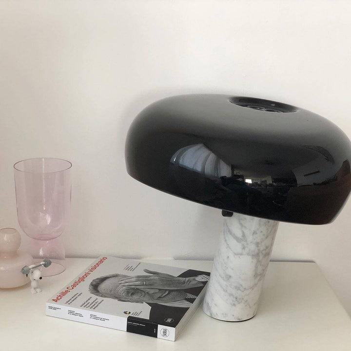Designer Bordlampe i Marmor