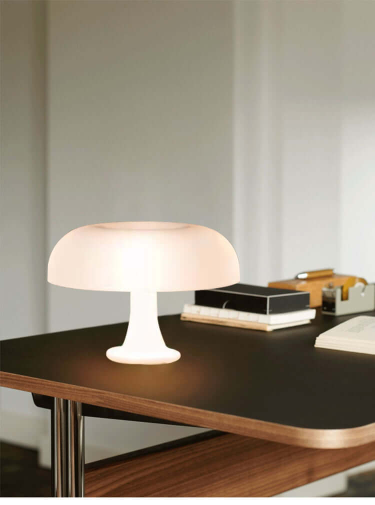 LED Bordlampe med Champignon Design