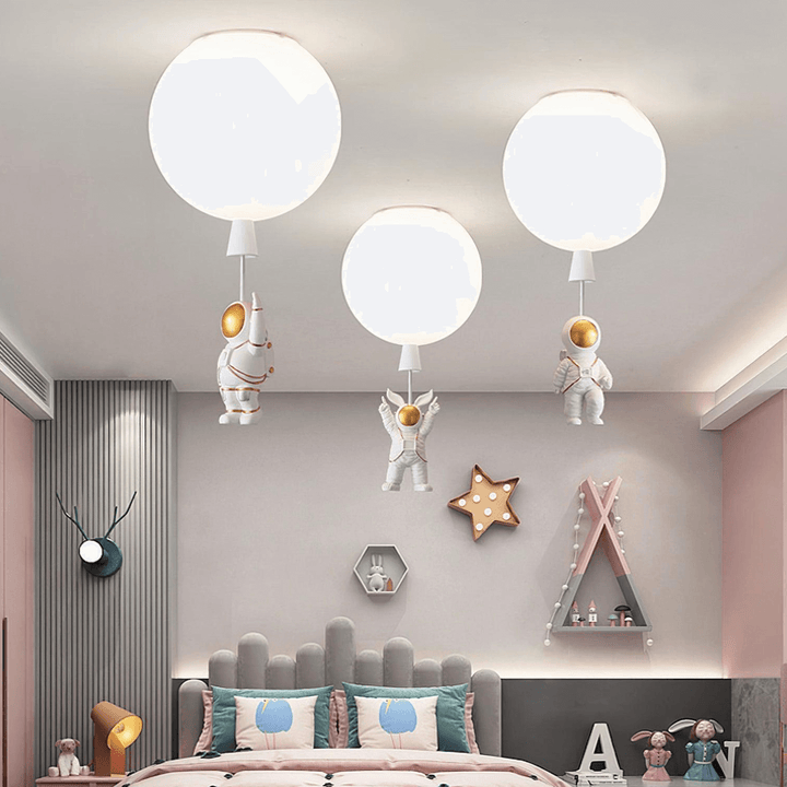 Moderne LED "Måne & Astronaut" Loftslampe