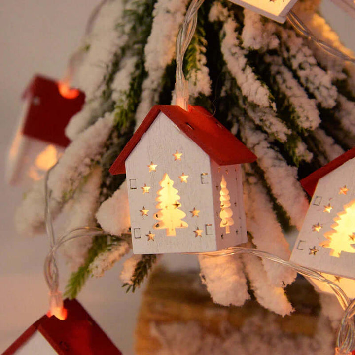 LED træhus juledekoration med varmt hvidt lys
