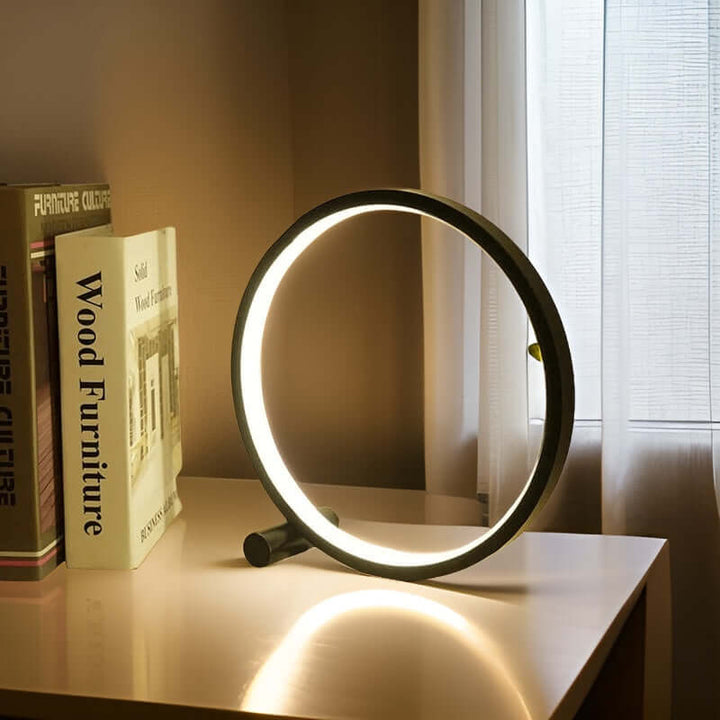 Dæmpbar LED bordlampe, moderne design