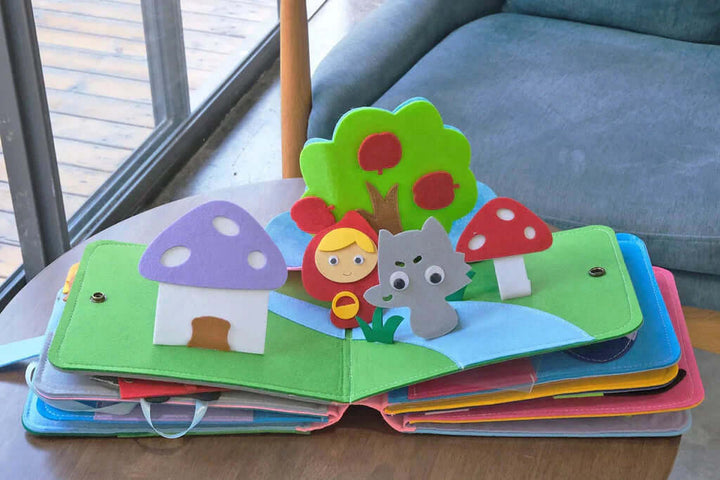 Montessori Filt Billedbog - Eventyr & Kreativitet