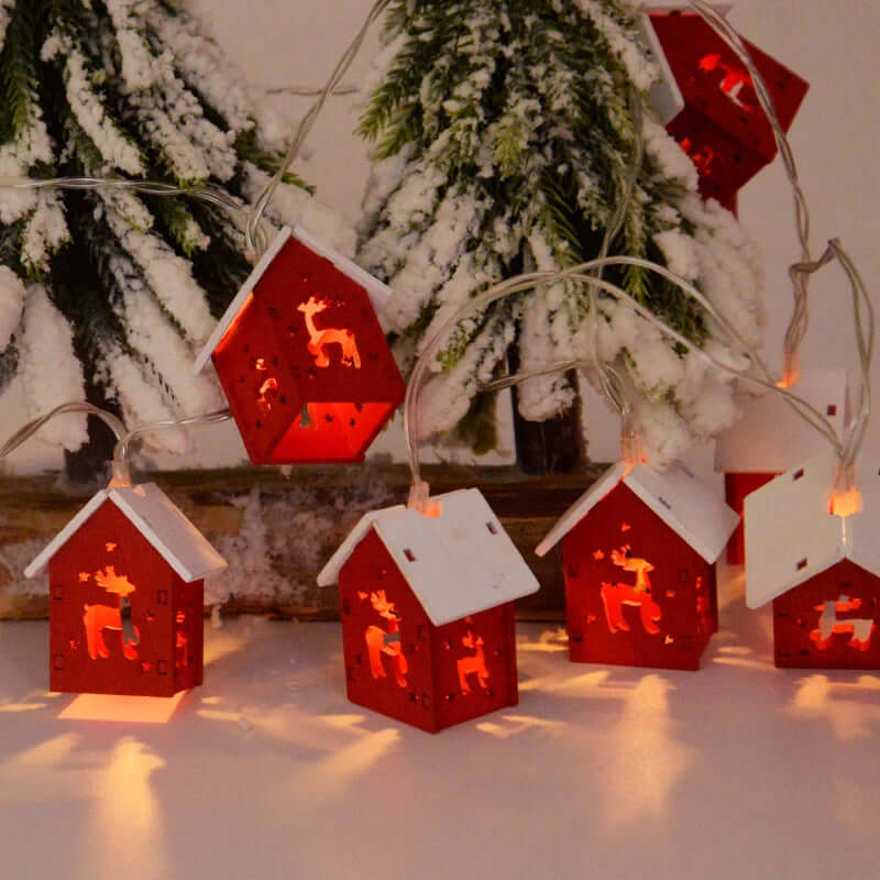 LED træhus juledekoration med varmt hvidt lys