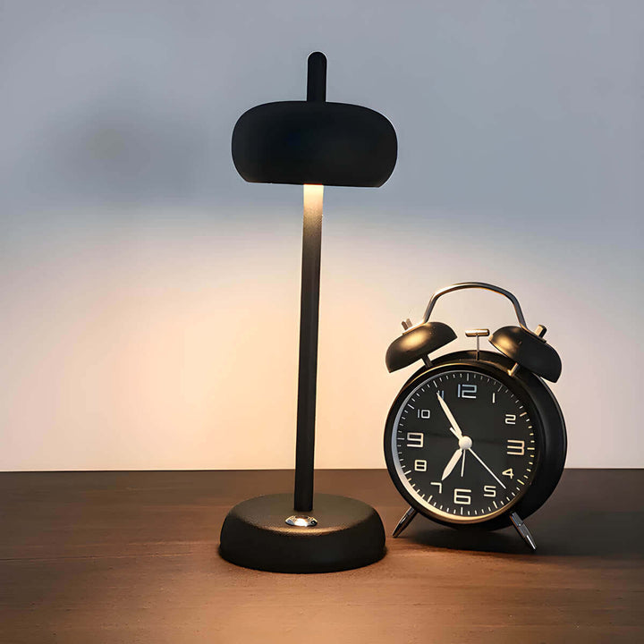 Dæmpbar LED bordlampe i moderne design