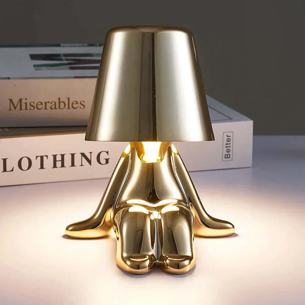 Minimalistisk LED bordlampe med varmhvidt lys