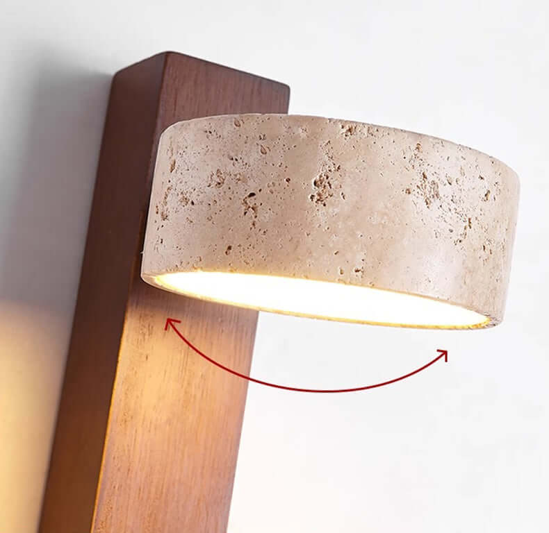Drejbar væglampe i sten og træ med LED