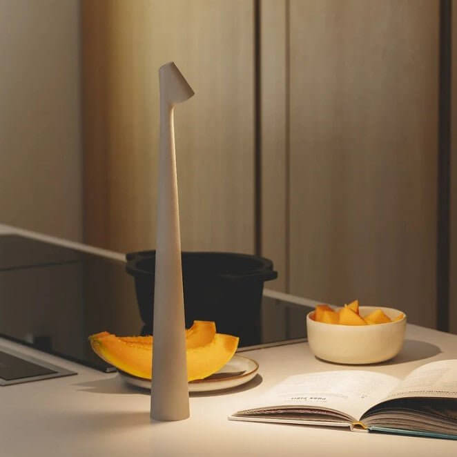 Bærbar LED-bordlampe, dæmpbar, i aluminium