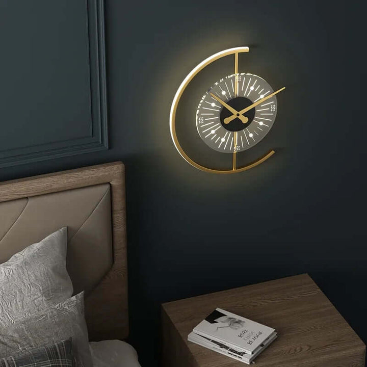 Minimalistisk LED Vægur i Guld til Hjemmet