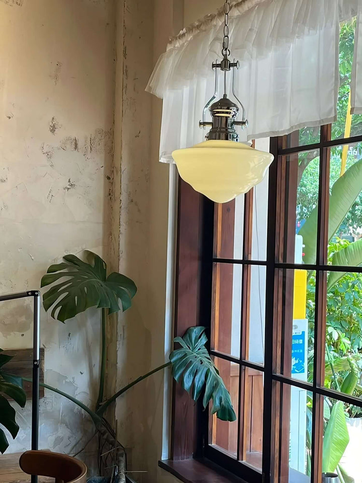 Elegant Pendel Lys i Glas & Metal