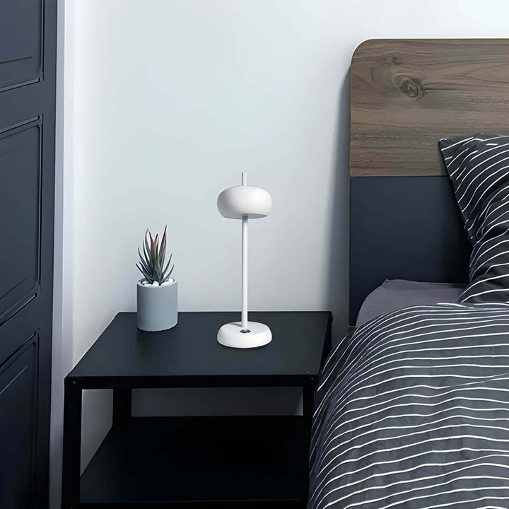 Dæmpbar LED bordlampe i moderne design