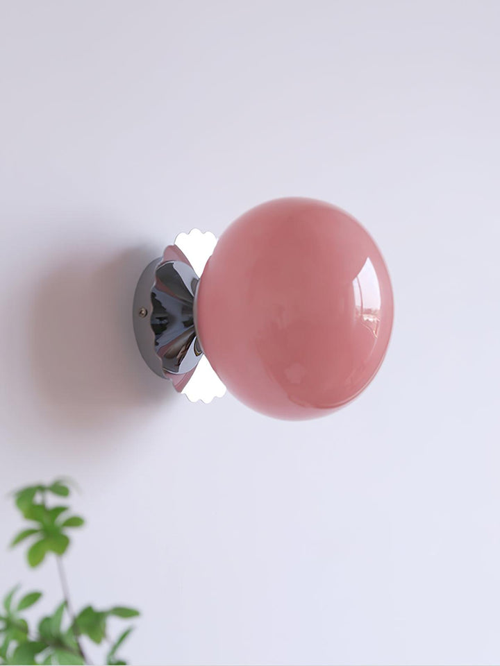 Moderne væglampe i rosa glas