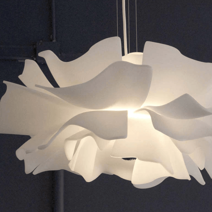 Moderne hvid blomster pendel i metal