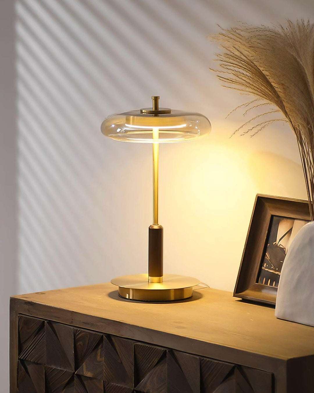 Moderne Designer Bordlampe i Glas, Træ og Metal