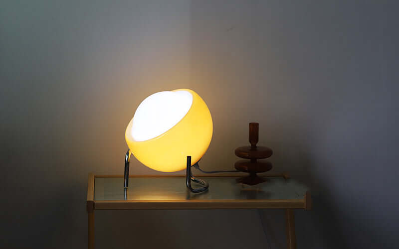 Retro Glas Bordlampe - Stemningsfuld Belysning