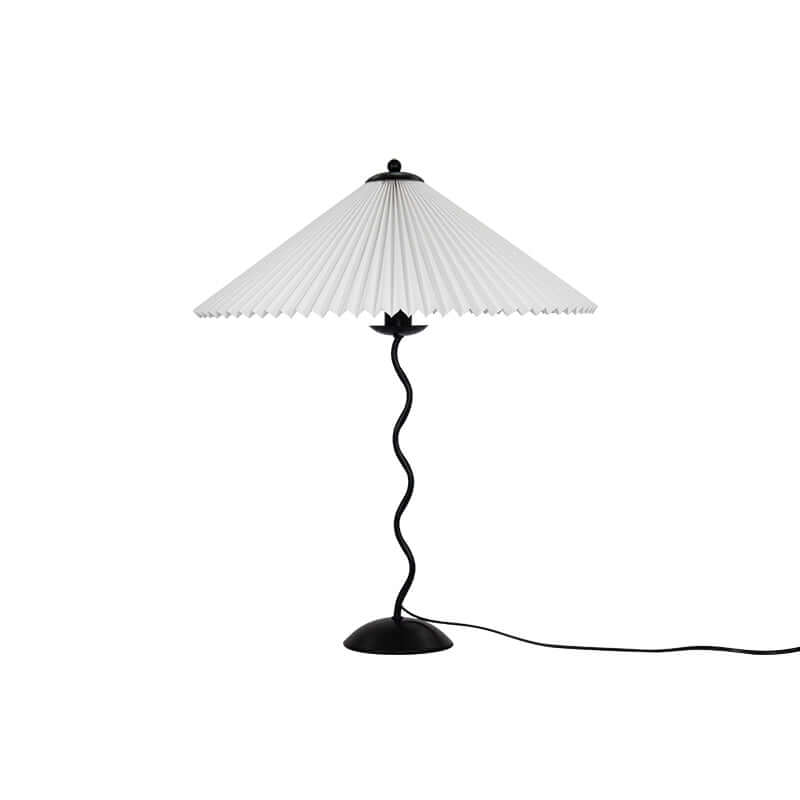 Moderne bølget desigbordlampe i metal
