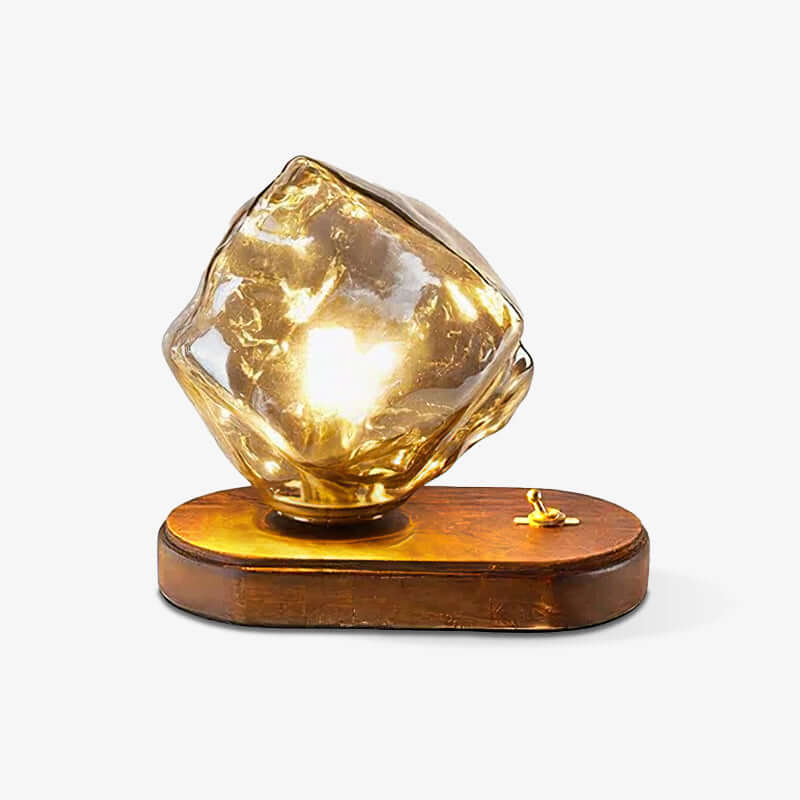 Bordlampe af glas i isstensdesign