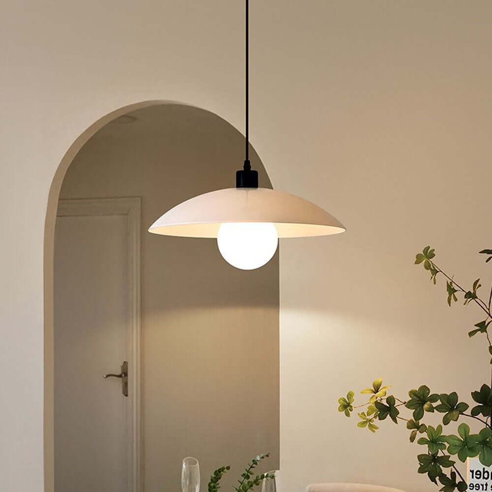 Minimalistisk Pendellampe i Hvidglas
