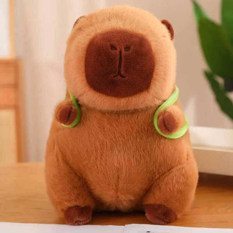 Hyggelig Capybara Plyslegetøj med Rygsæk