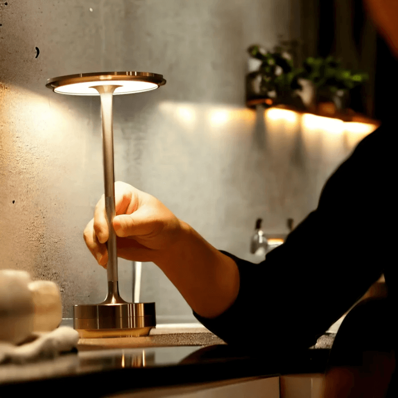 Trådløs LED Bordlampe - Stemningslys og Natlampe