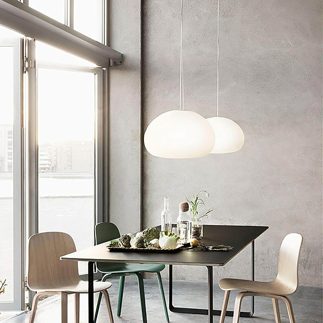 Moderne glas pendellampe til hyggelig belysning