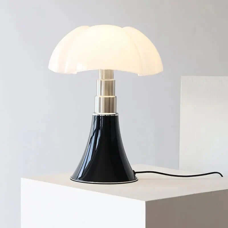 Højdejusterbar Design Bordlampe