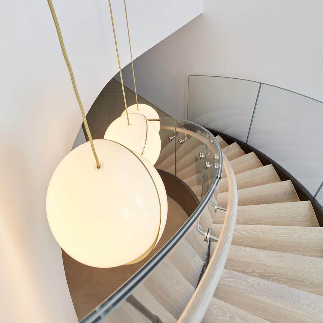 Måneformet Pendellampe i Moderne Design