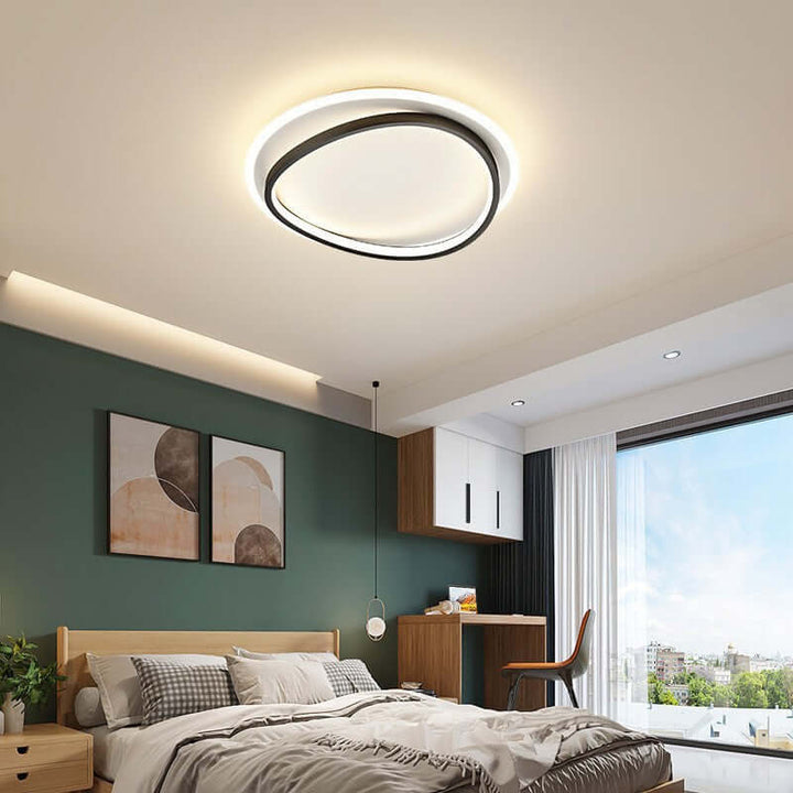 Minimalistisk LED loftlampe i sort-guld