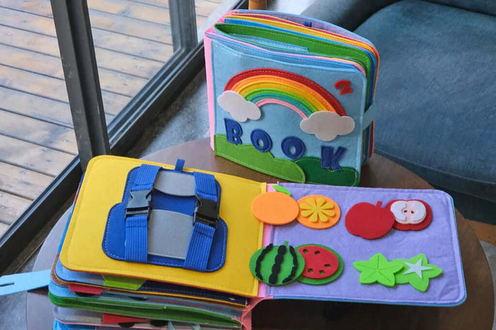Montessori Filt Billedbog - Eventyr & Kreativitet