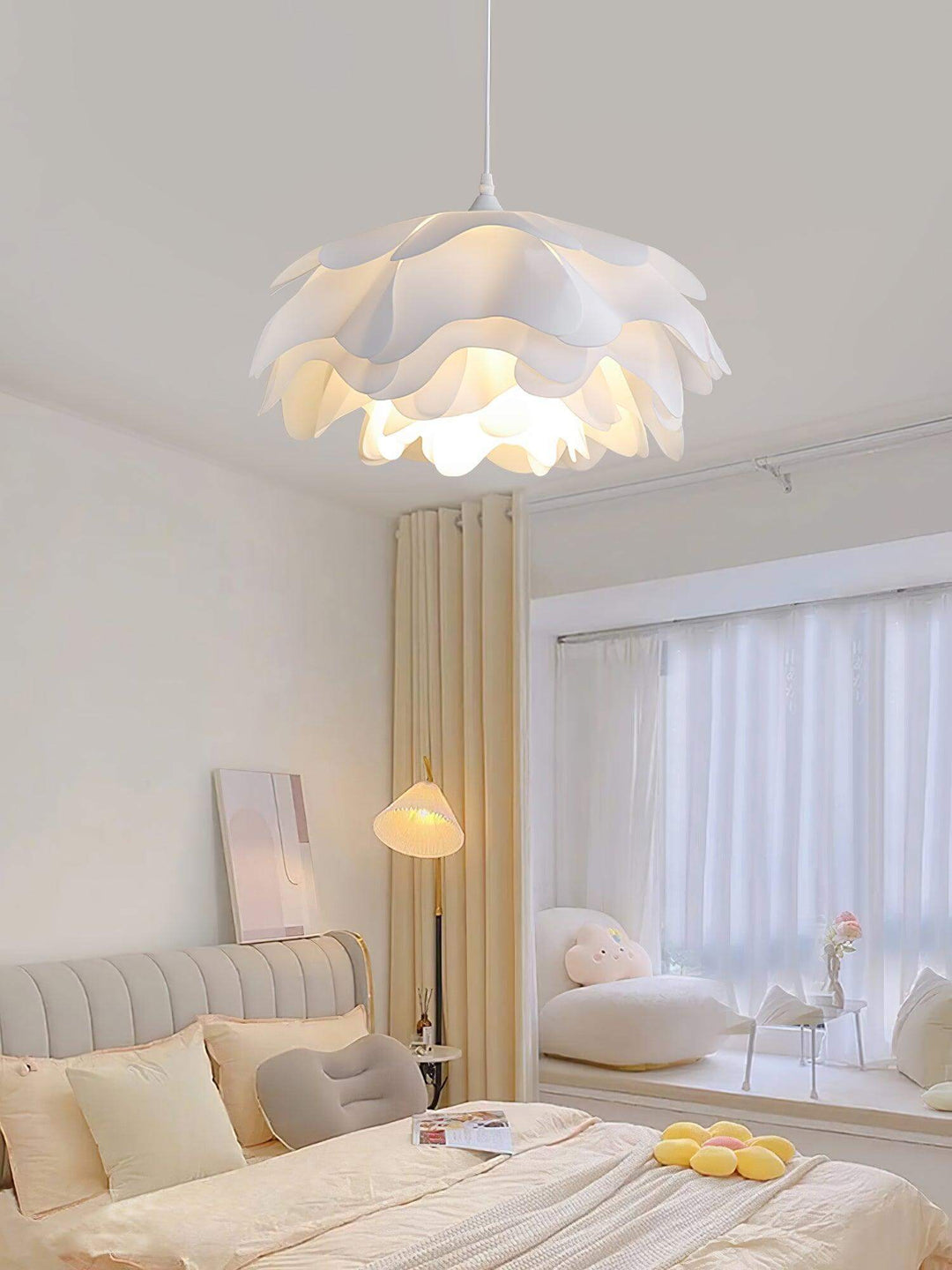 Hvid blomster LED pendellampe
