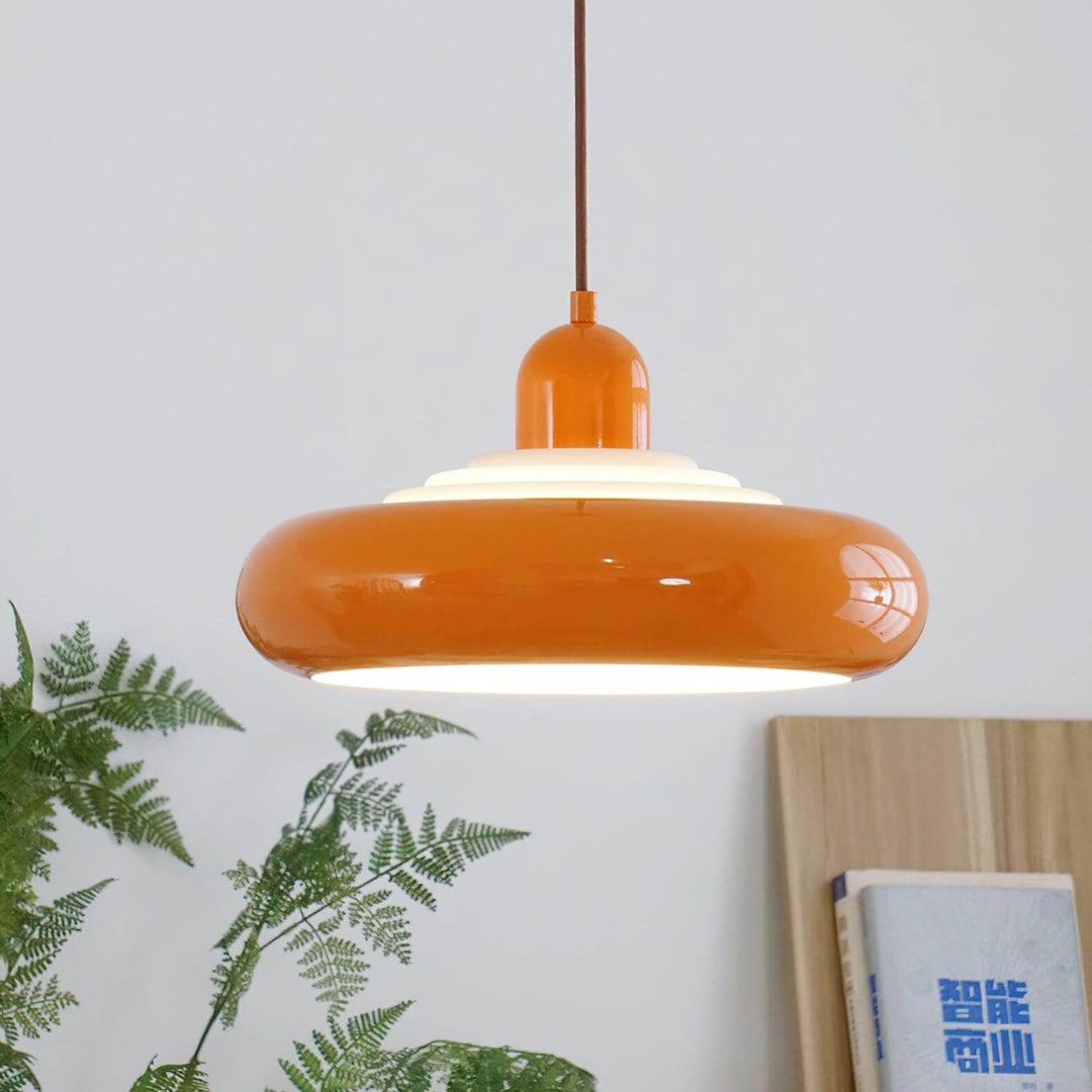 Moderne pendellampe i metal og akryl