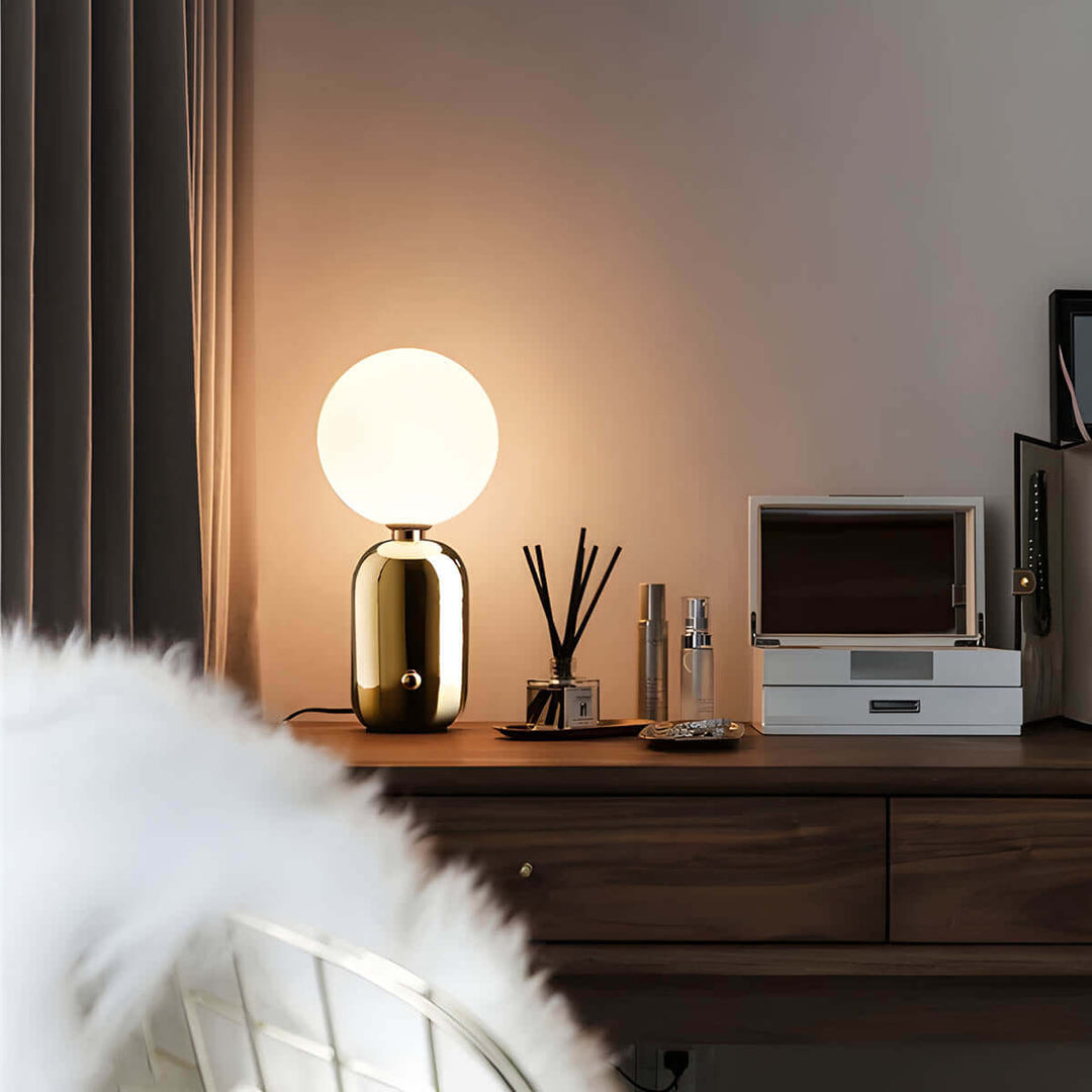 Elegant Skrivebordslampe med Glasfod