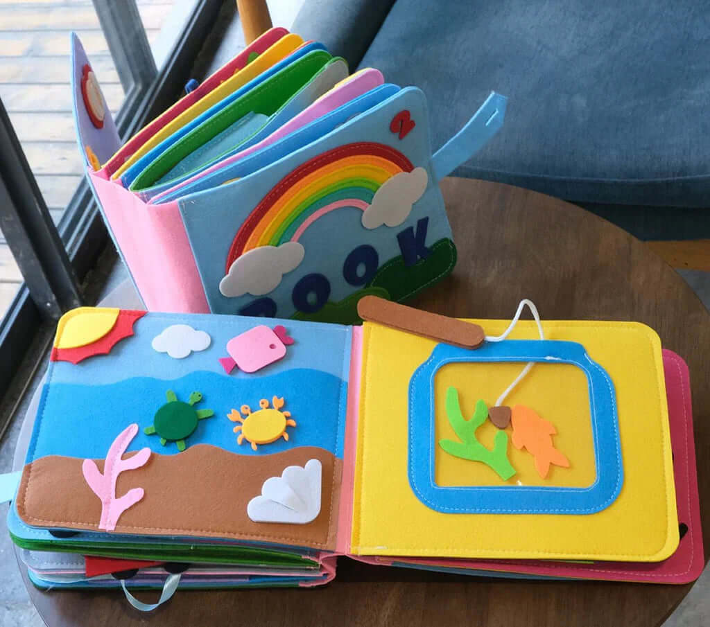 Montessori Filt Billedbog - Eventyr & Kreativitet