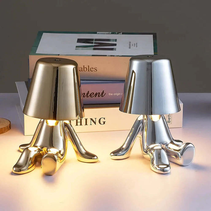 Minimalistisk LED bordlampe med varmhvidt lys