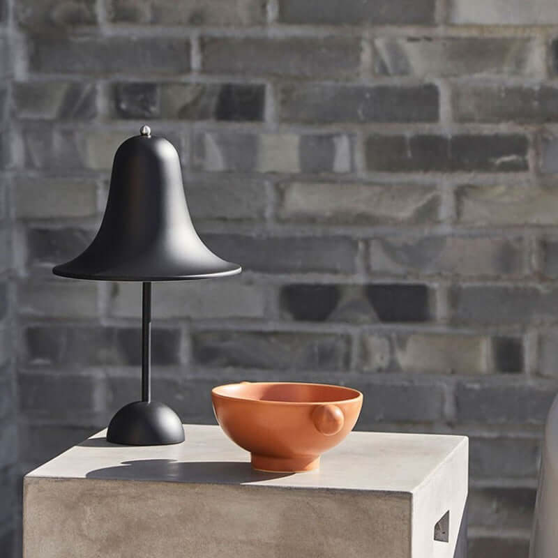 Trådløs LED Bordlampe - Moderne og Stilfuld