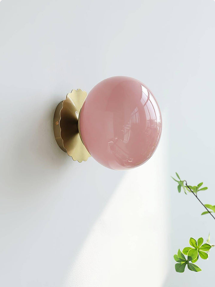 Moderne væglampe i rosa glas