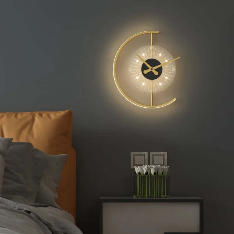 Minimalistisk LED Vægur i Guld til Hjemmet