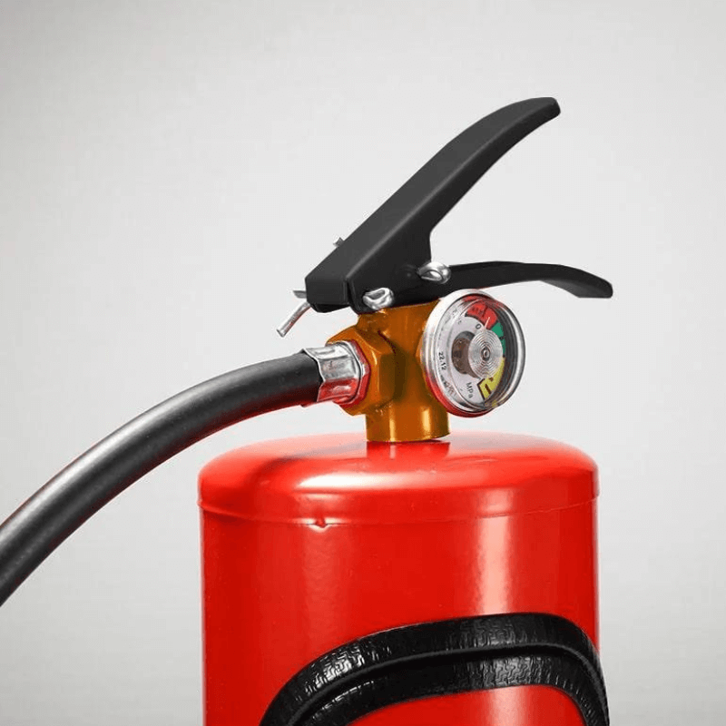 Unik vinholder i brandslukker-design Flamma